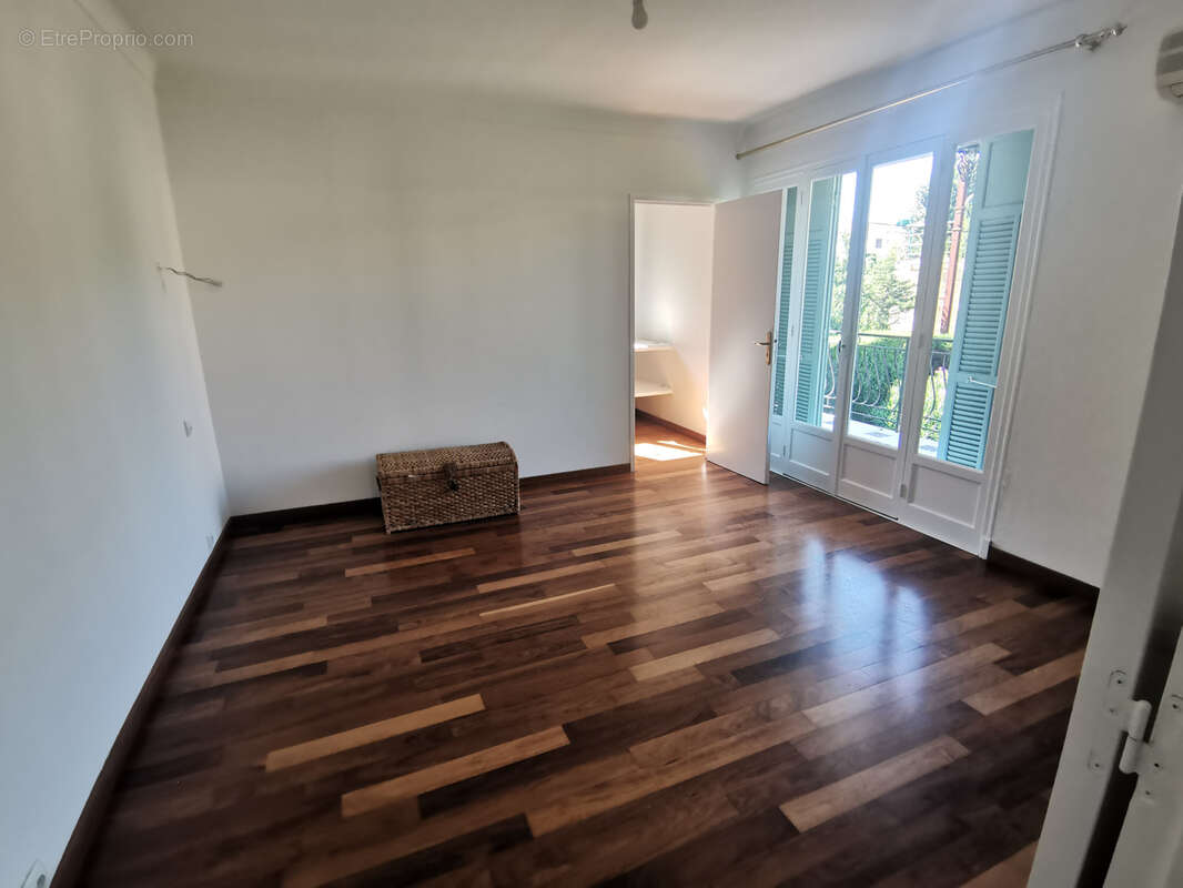 Maison à CAGNES-SUR-MER