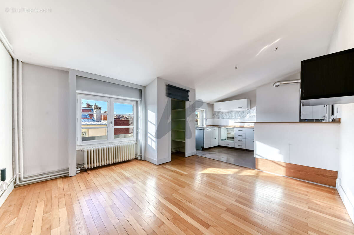 Appartement à LYON-6E