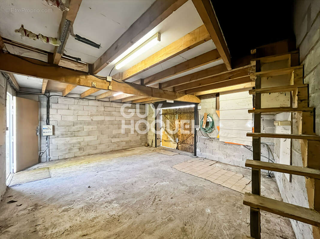 Maison à CHAUMES-EN-BRIE