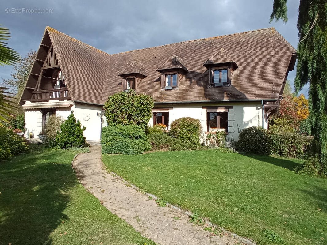 Maison à LE NEUBOURG