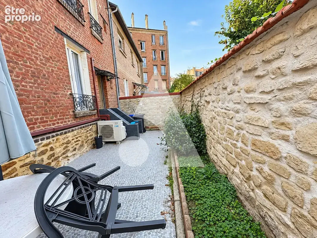 Maison familiale avec jardin, sous-sol et combles aménagés , Saint-Denis - photo 5