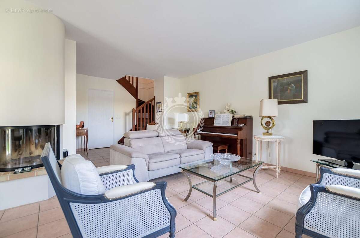 Maison à LE PLESSIS-BOUCHARD