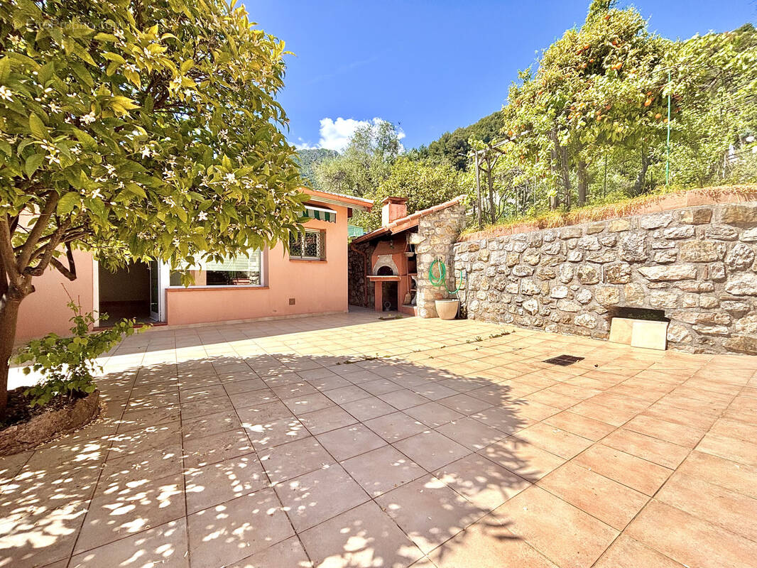 Maison à MENTON