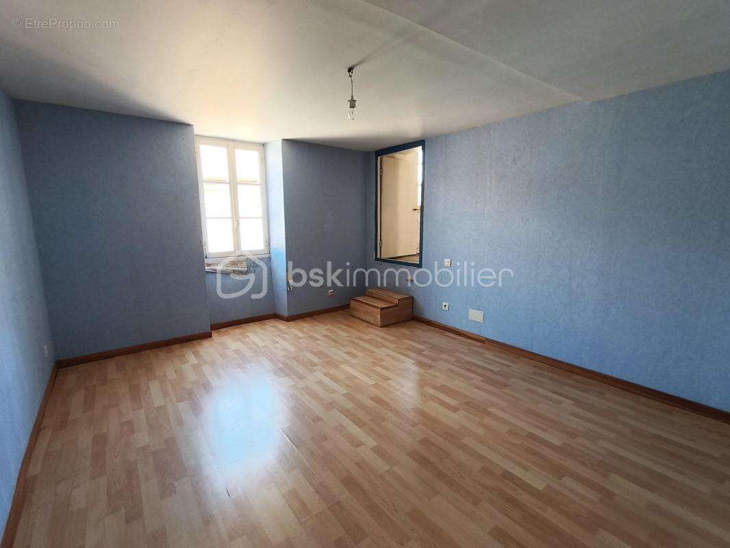 Appartement à BEDARIEUX