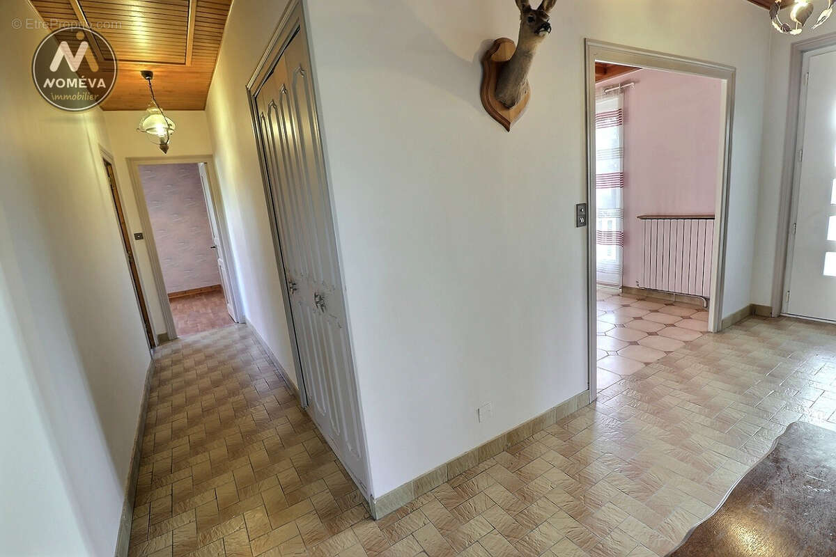 Maison à LAPTE