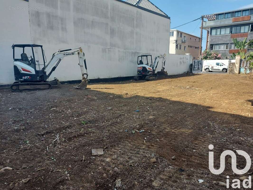 Photo 5 - Terrain à SAINT-DENIS