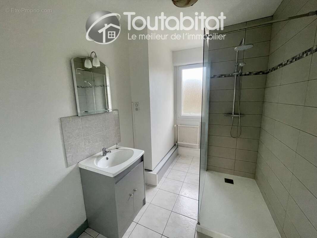 Appartement à CHARLEVILLE-MEZIERES