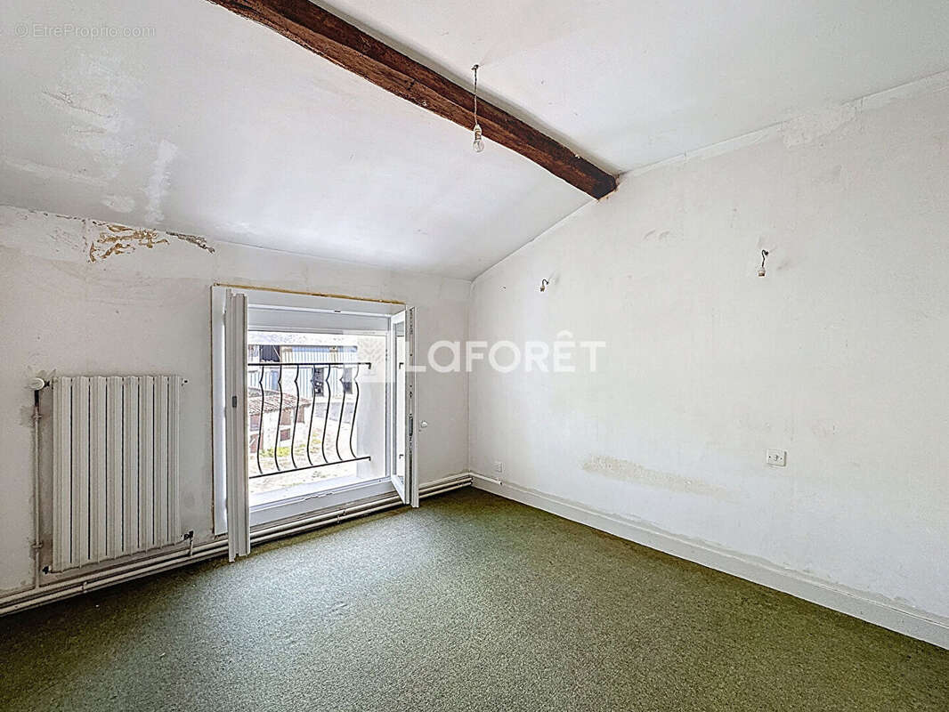 Maison à DOUE-LA-FONTAINE