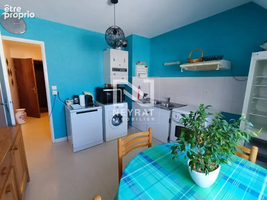 Grand T3 dans résidence avec ascenseur Garage et cave - photo 4