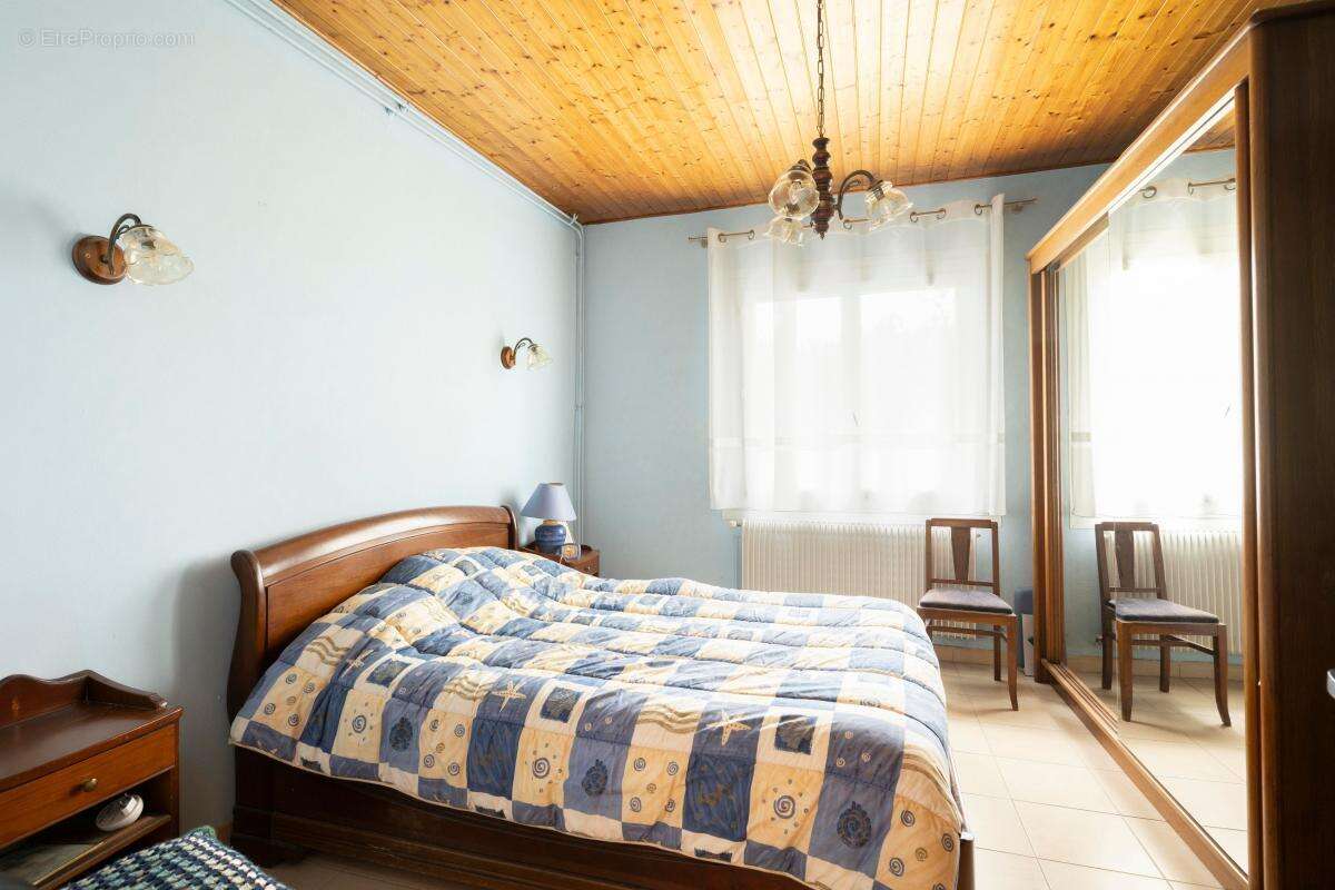 Maison à CAMPET-ET-LAMOLERE