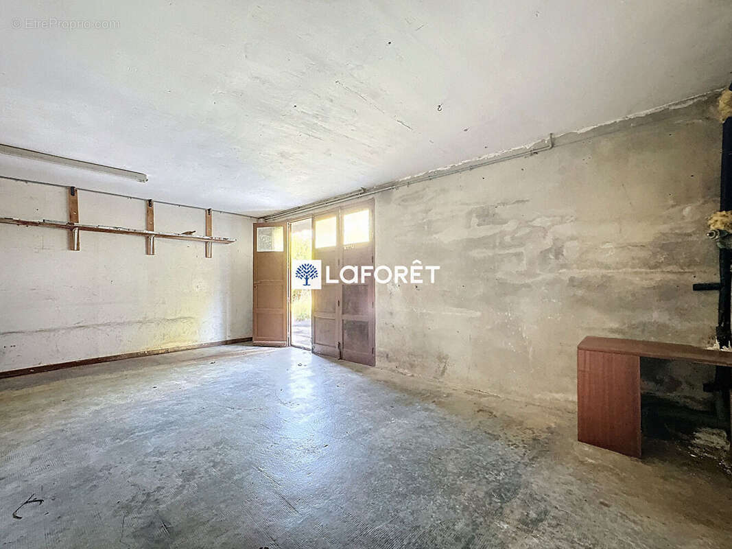 Maison à MUR-DE-BARREZ