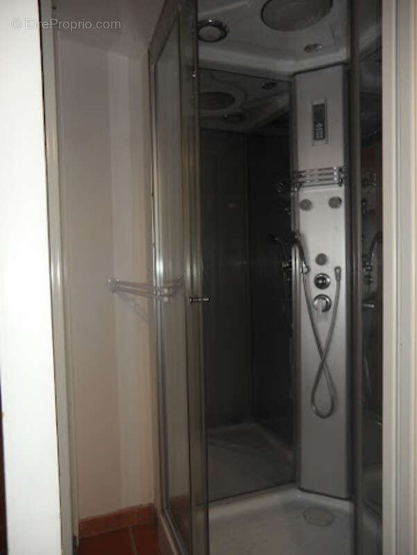 Appartement à SOUAL