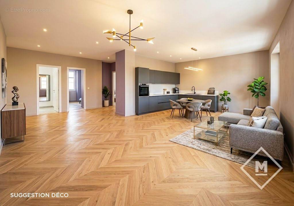Appartement à MARSEILLE-5E