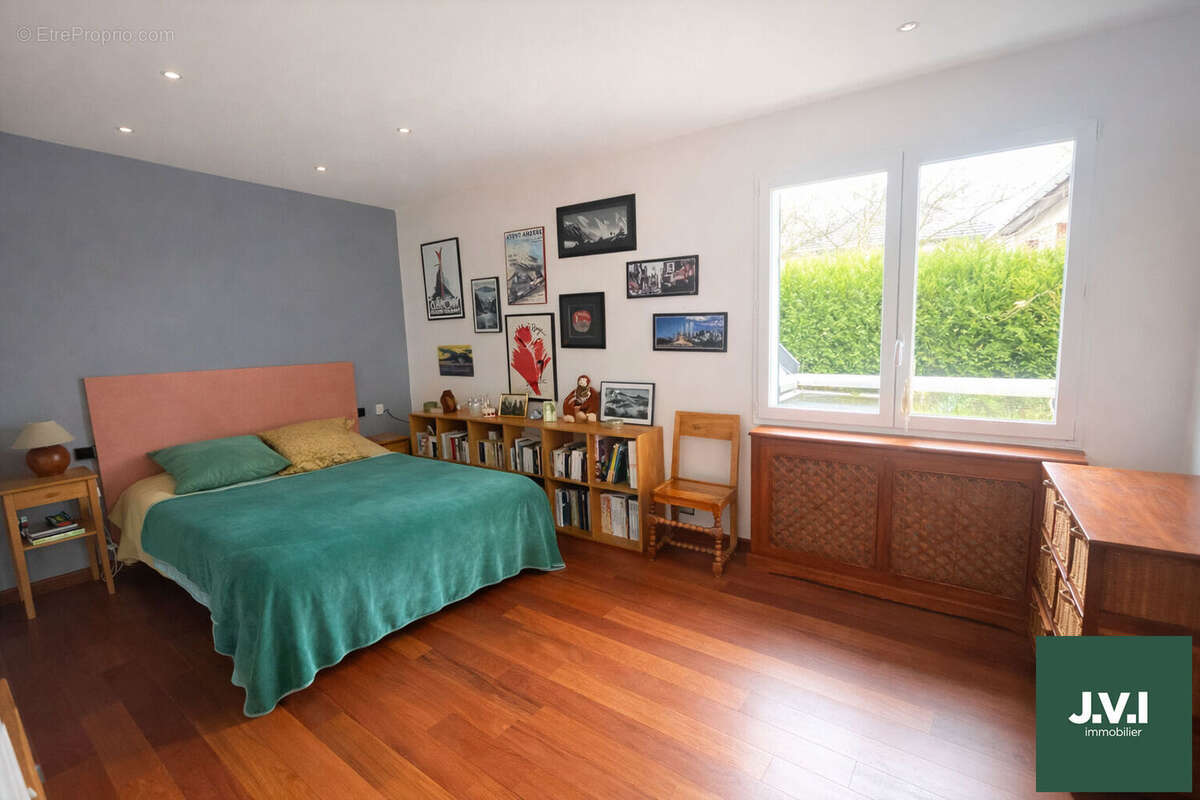 Maison à MONTMORENCY