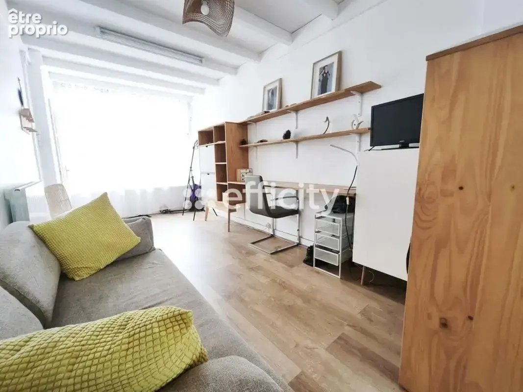 Appartement 74 m² à vendre à Lille (59800) - photo 2