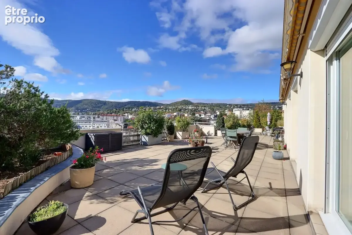 Appartement 5 pièces 128 m² à vendre à Clermont-Ferrand (63000) - photo 8