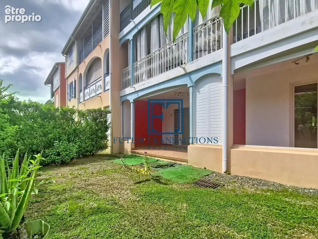 Le Gosier – T3 avec jardin privatif, piscine et accès direct à la plage - photo 13