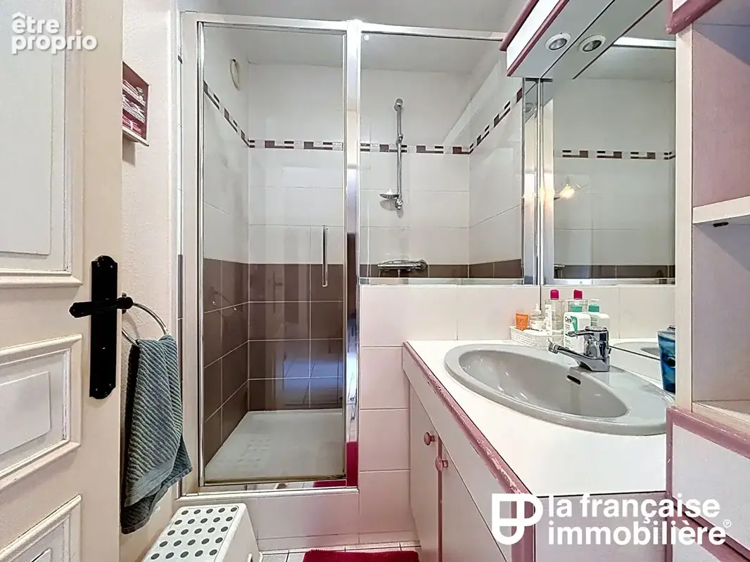 Appartement type 3 - Proximité immédiate métro - Quartier Clémenceau - Rennes - photo 4
