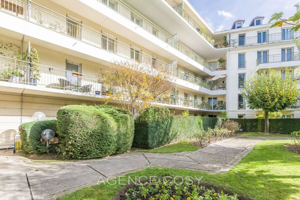 Appartement à VERSAILLES