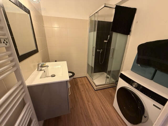 Appartement à EGUILLES