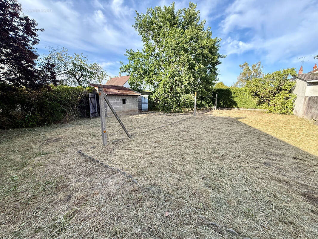 Maison Yzeure 4 pièce(s) 82 m2 - photo 3