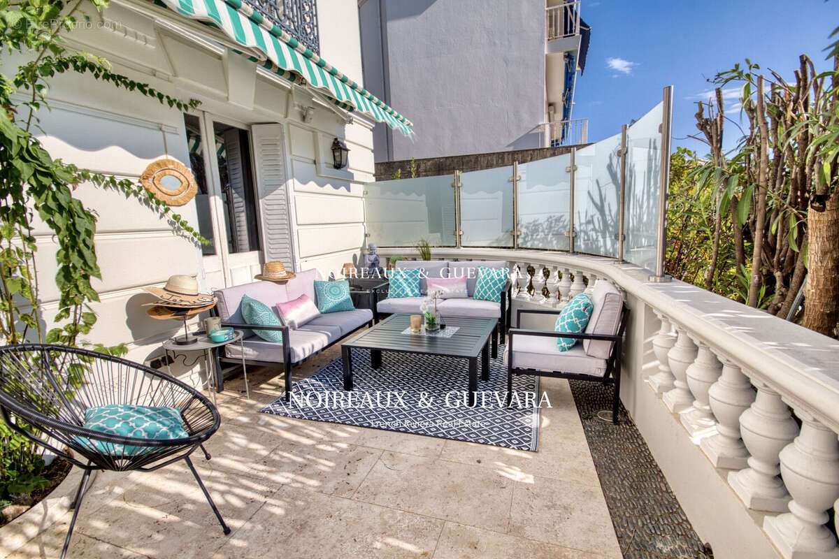 Appartement à CANNES