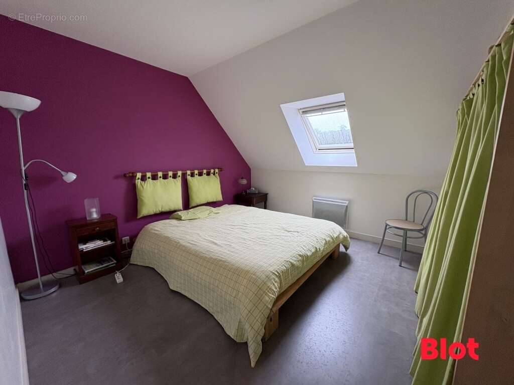 Maison à VEZIN-LE-COQUET