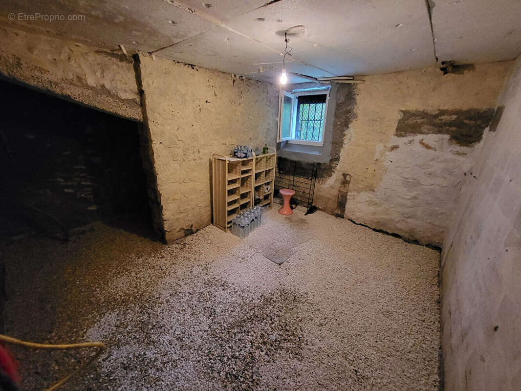 Maison à MONTEREAU-FAULT-YONNE