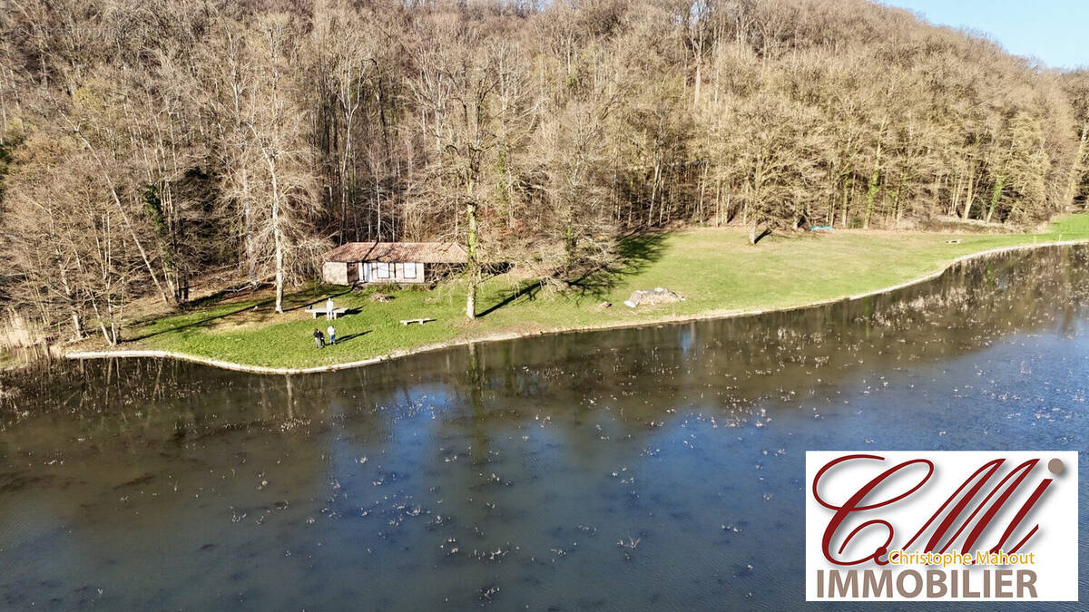 Terrain à BEAULIEU-EN-ARGONNE