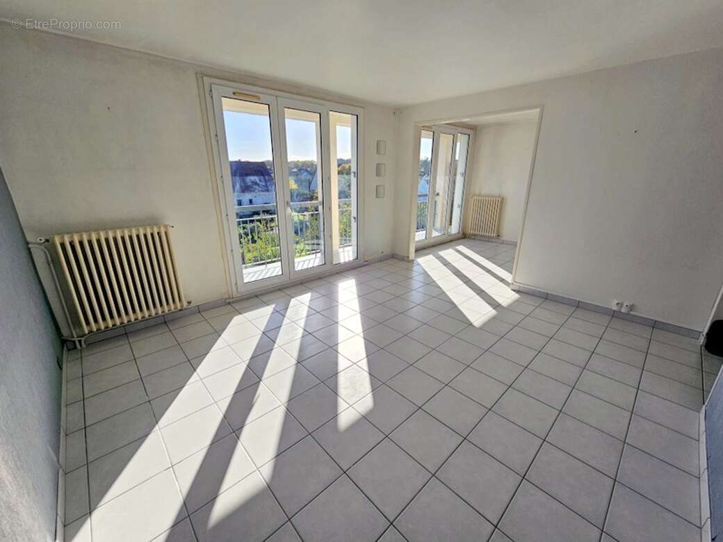 Appartement à JOUE-LES-TOURS