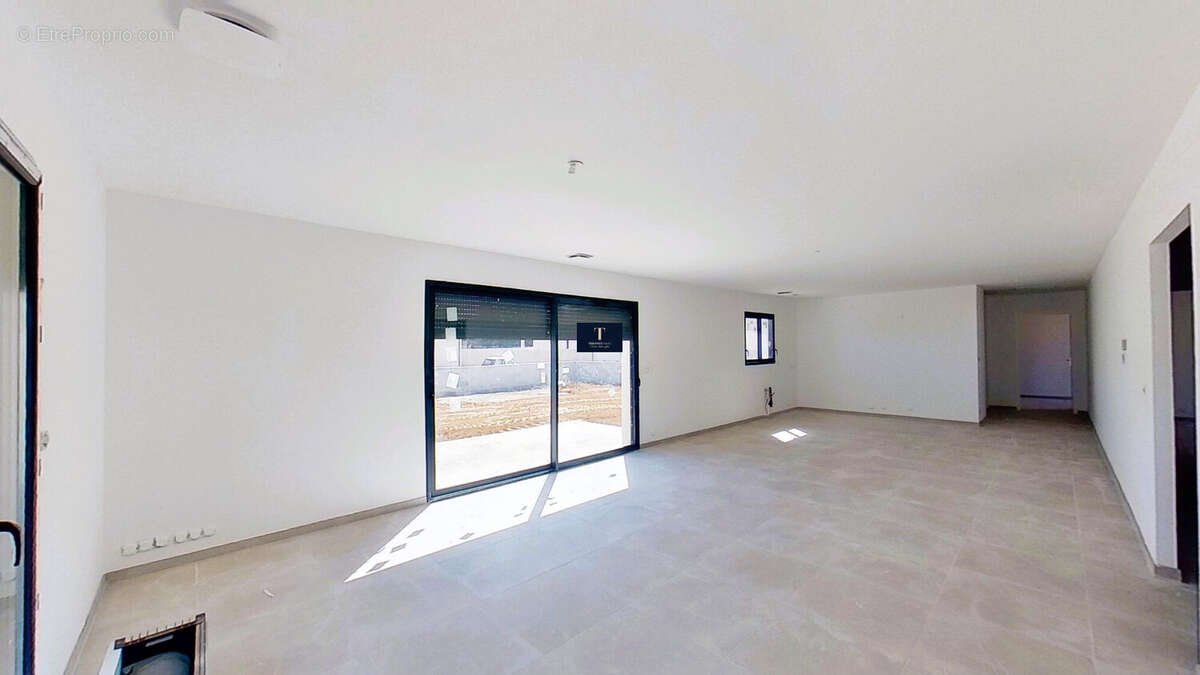 Maison à SAINT-ANDRE-DE-ROQUELONGUE