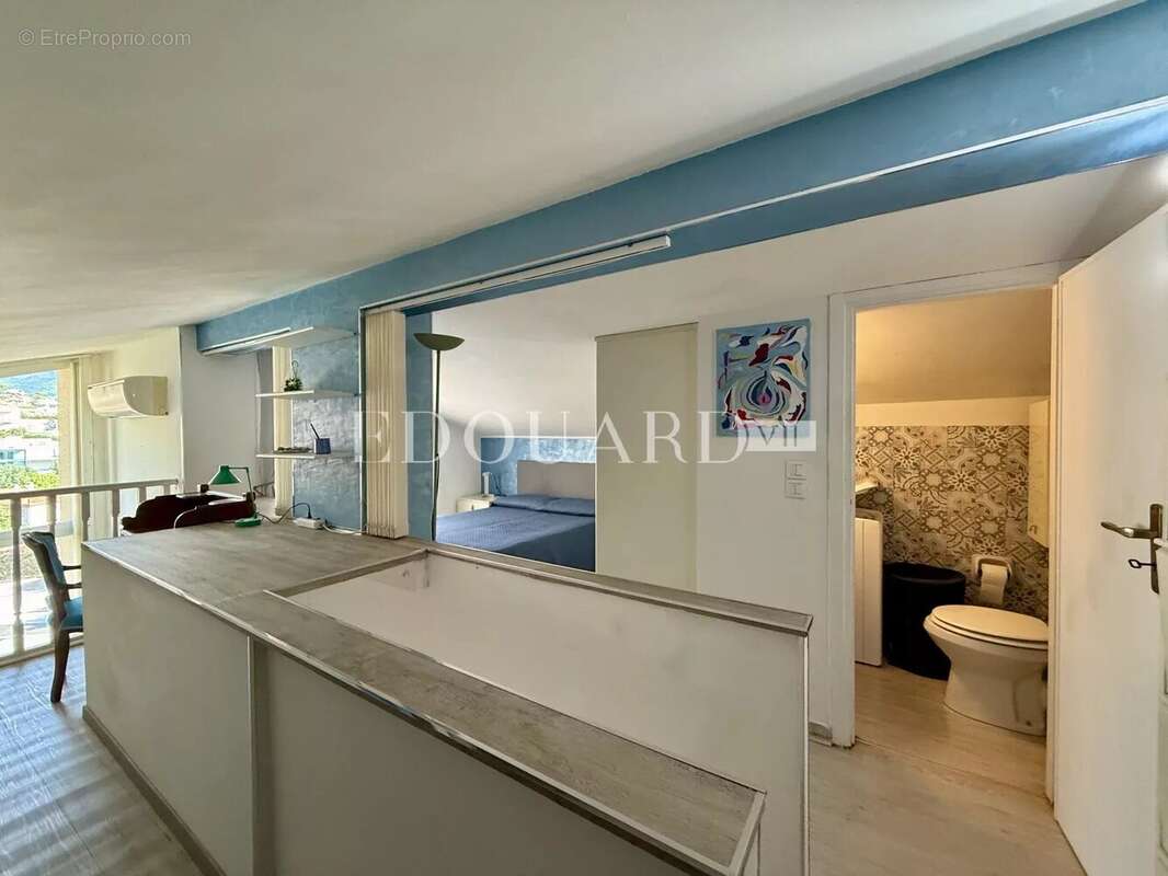 Appartement à ROQUEBRUNE-CAP-MARTIN