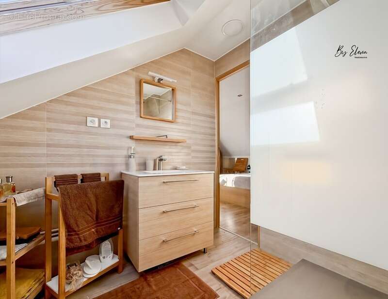 Maison à BUSSY-SAINT-GEORGES