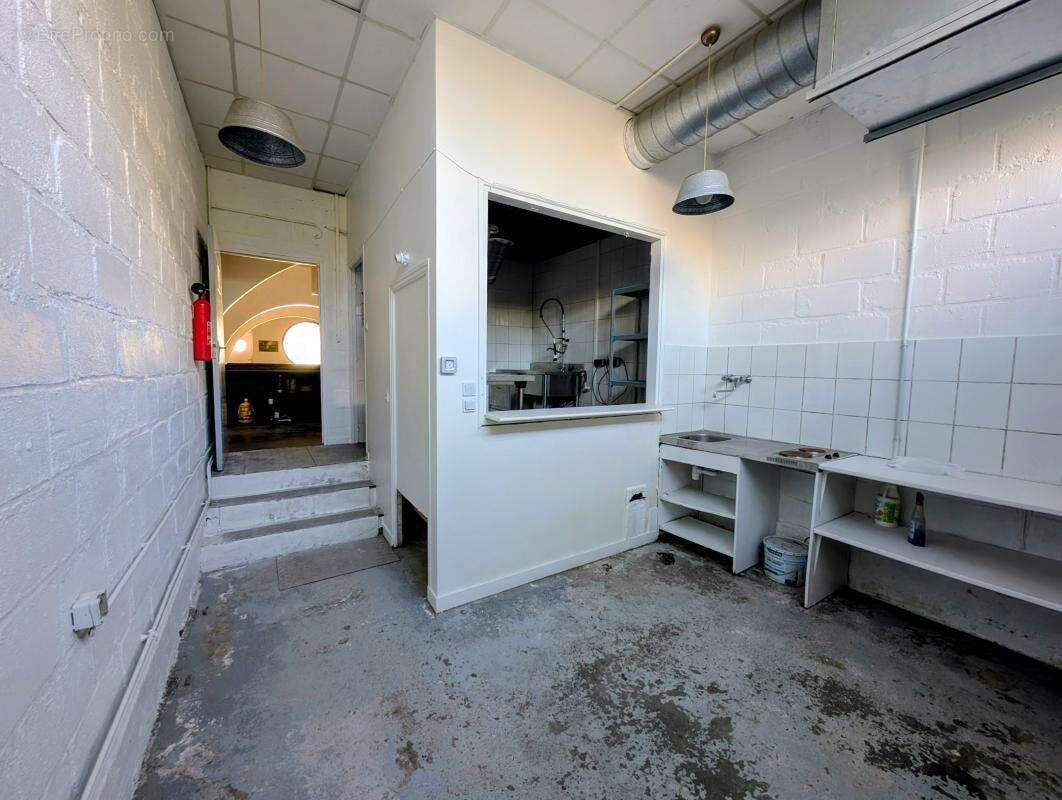 Locaux/Biens immobiliers - photo 5