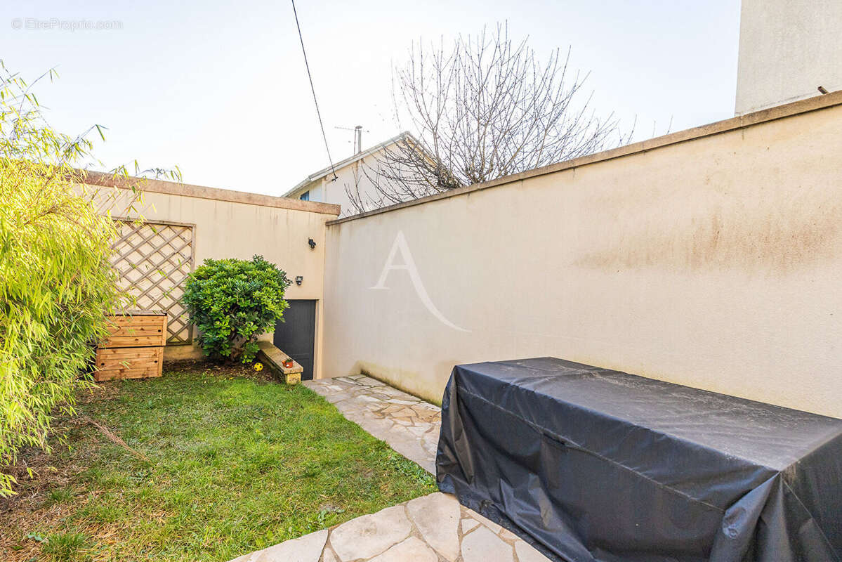 Maison à ATHIS-MONS