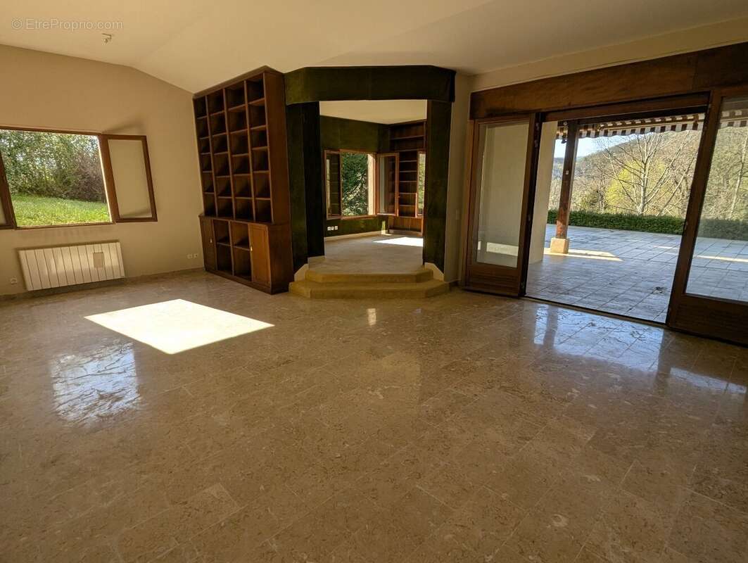Mas d'azil, 225 m² habitable sur 2 ha - photo 3