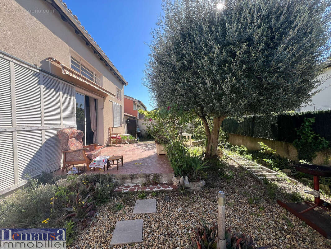 Maison à NIMES