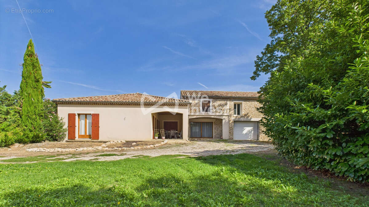 Maison à LIVRON-SUR-DROME