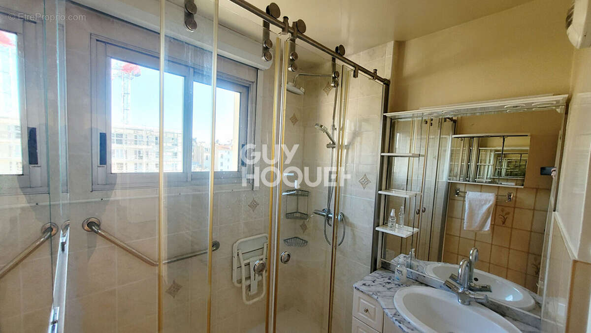 Appartement à BOIS-COLOMBES