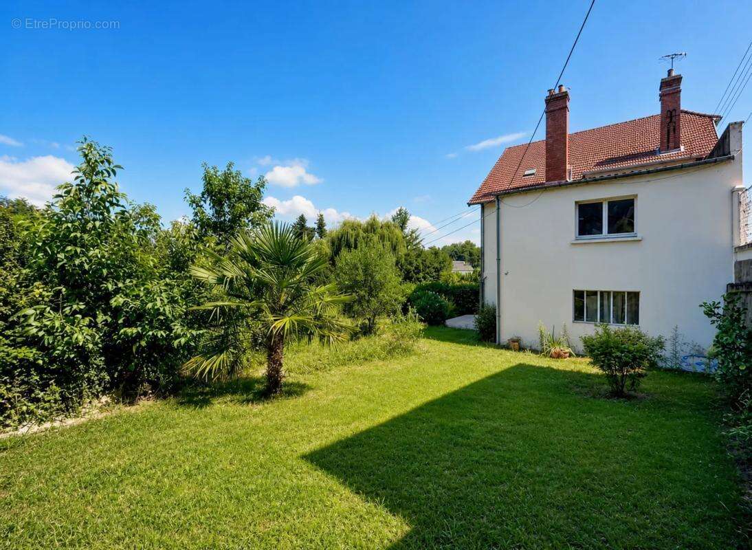 Maison de 5 pièces de 147 m² à Gien - photo 2