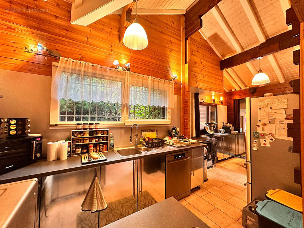 Maison à PERRIGNIER