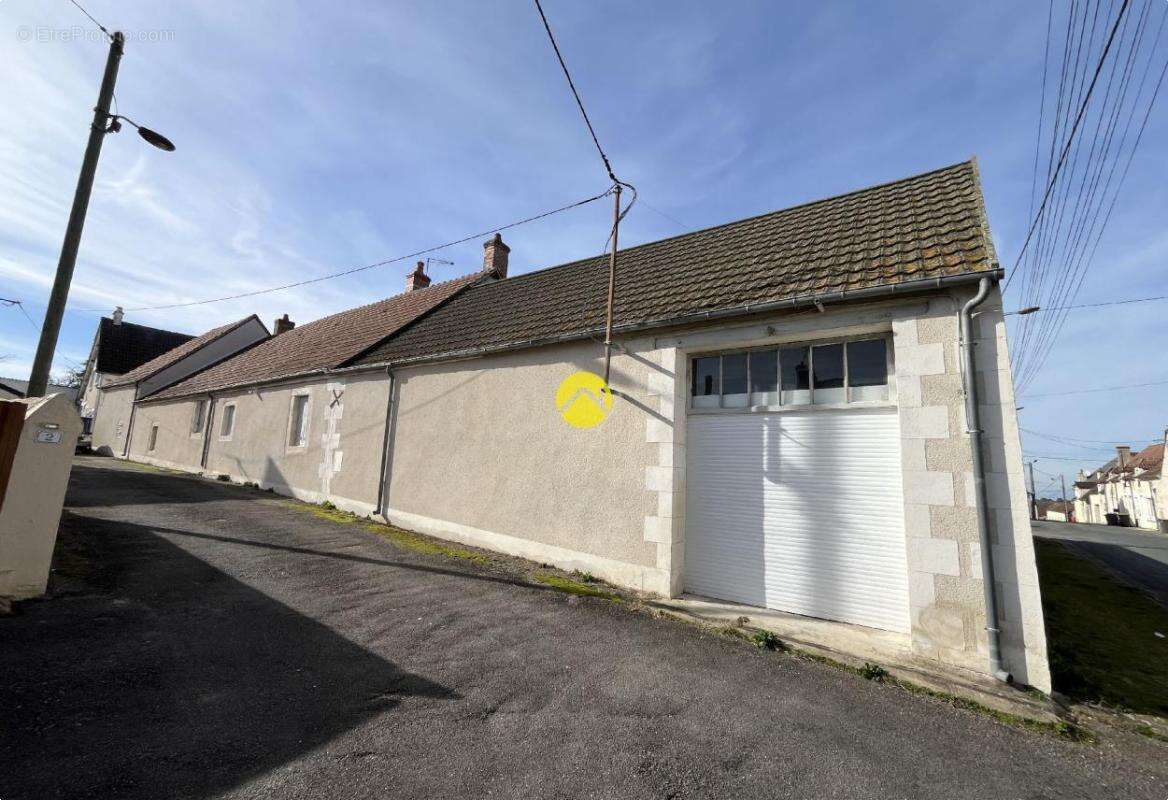 Maison à VALLENAY