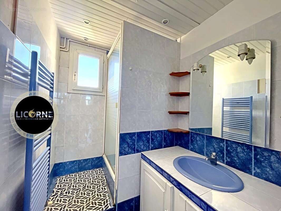 Appartement à MARSEILLE-11E