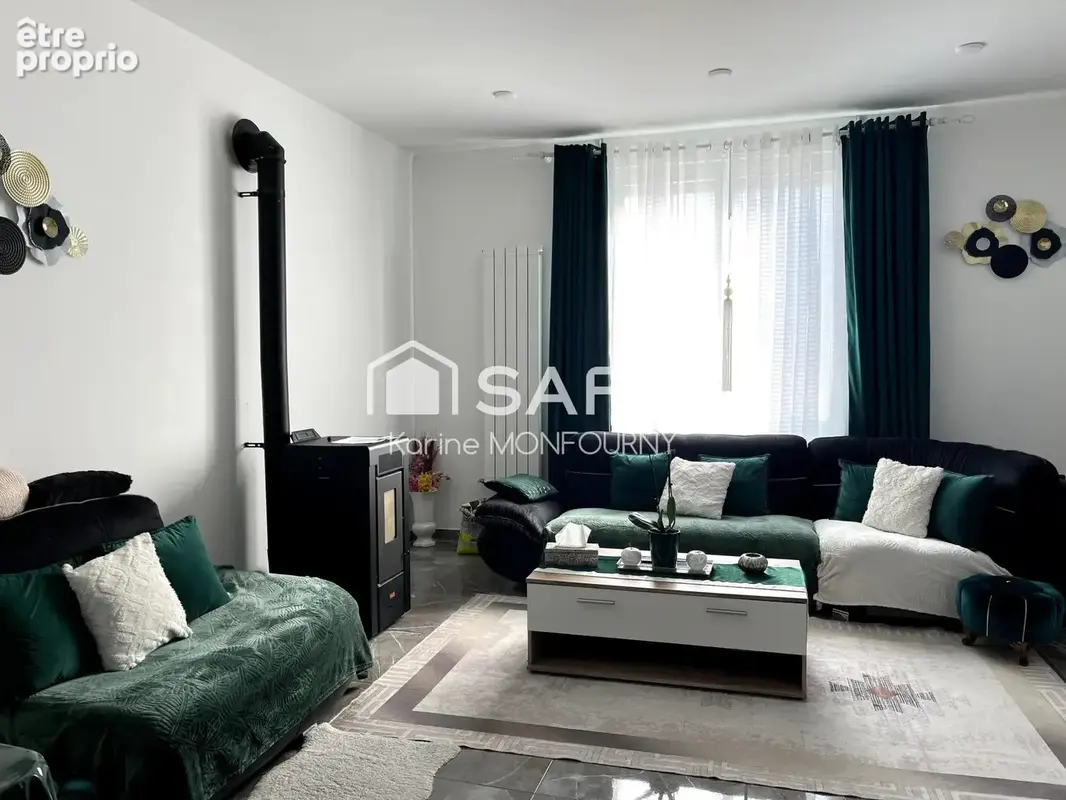 Photo 1 - Maison à SAINT-QUENTIN