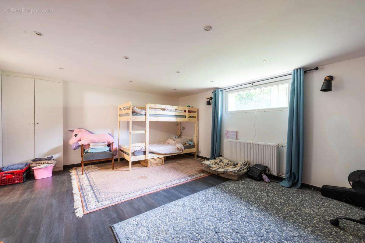 Maison à L'ETANG-LA-VILLE