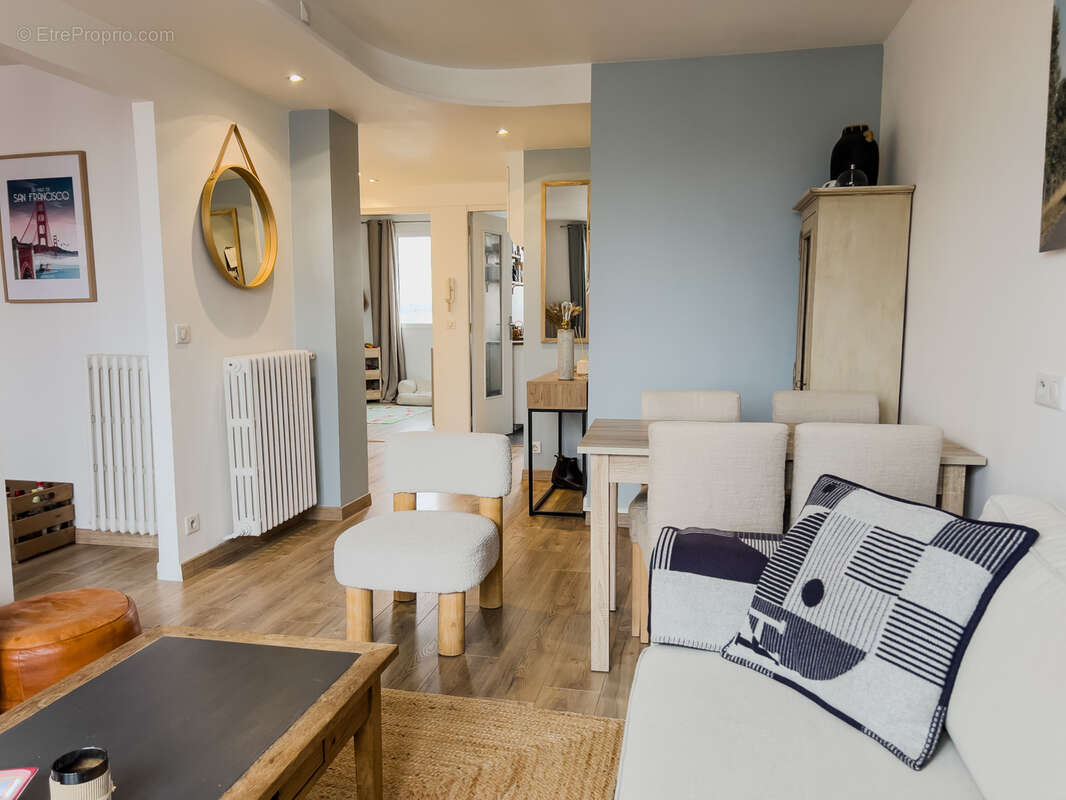 Appartement à ISSY-LES-MOULINEAUX