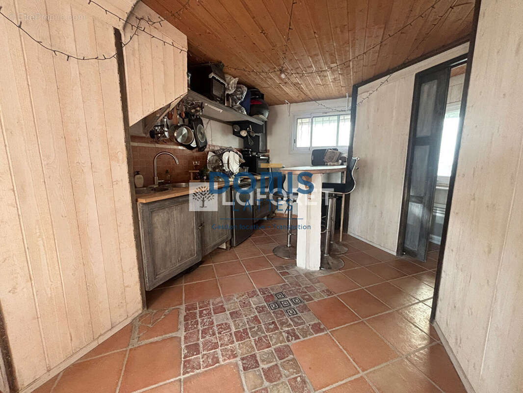 Appartement à MAUGUIO