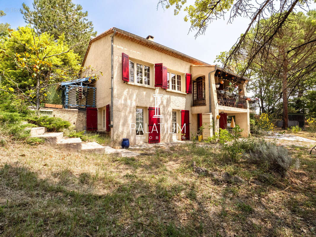 Maison à PIERREVERT