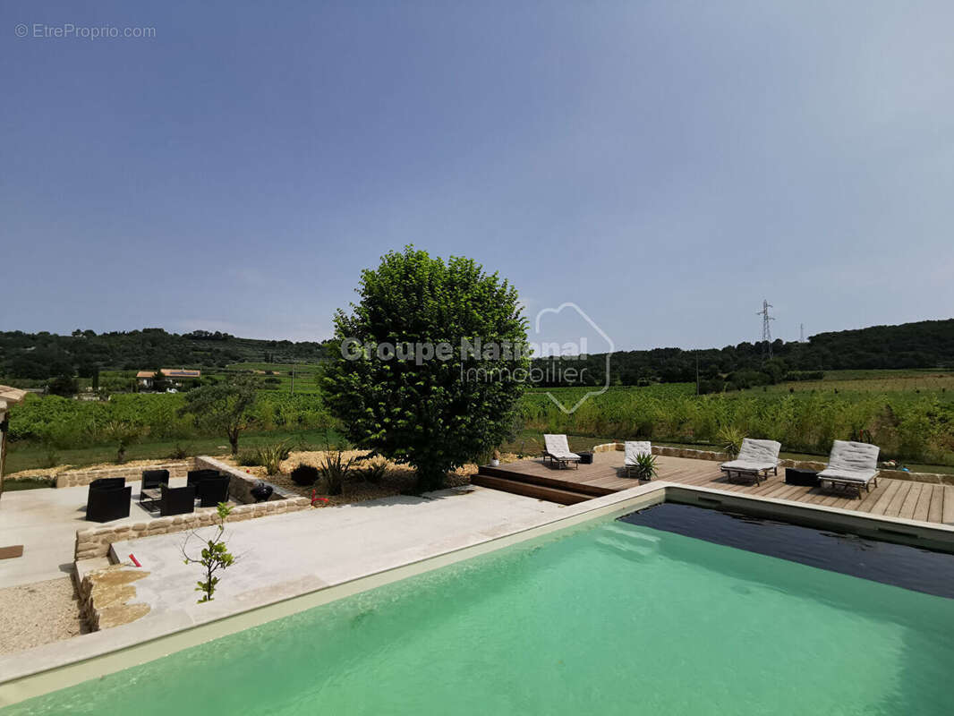 Maison à VAISON-LA-ROMAINE