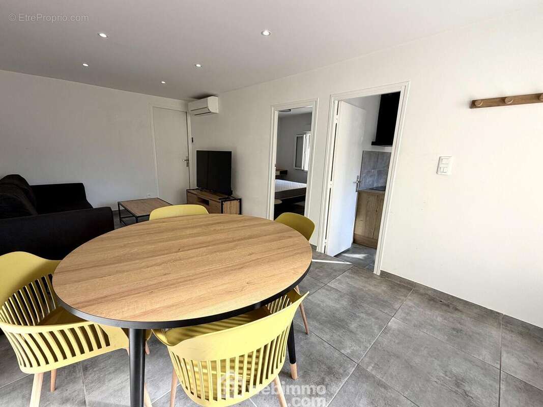 ...Confortable et climatisé - Appartement à SAN-MARTINO-DI-LOTA